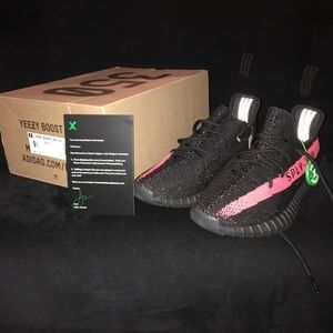 New Yeezy 350 Boost core red size 9.5